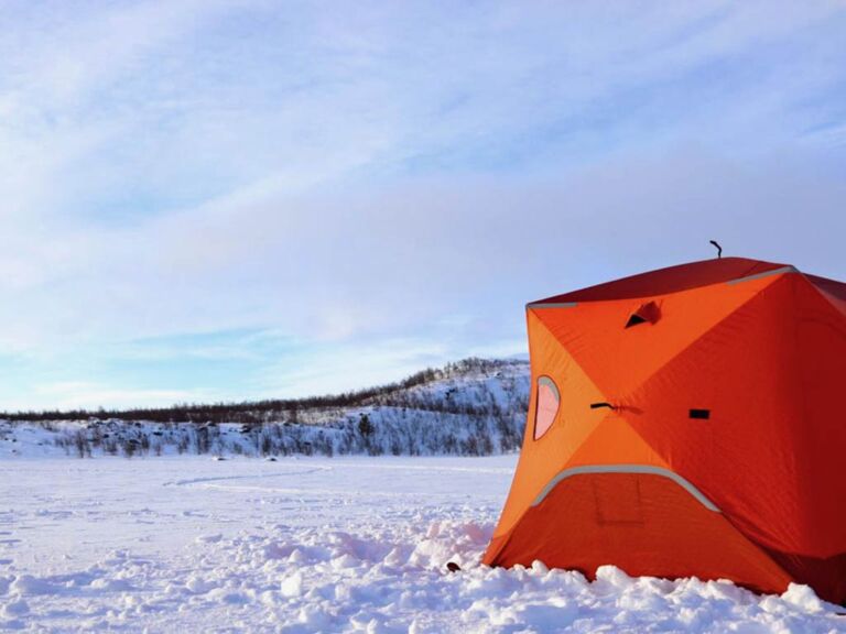 Ice fishing with overnight stay in tent
